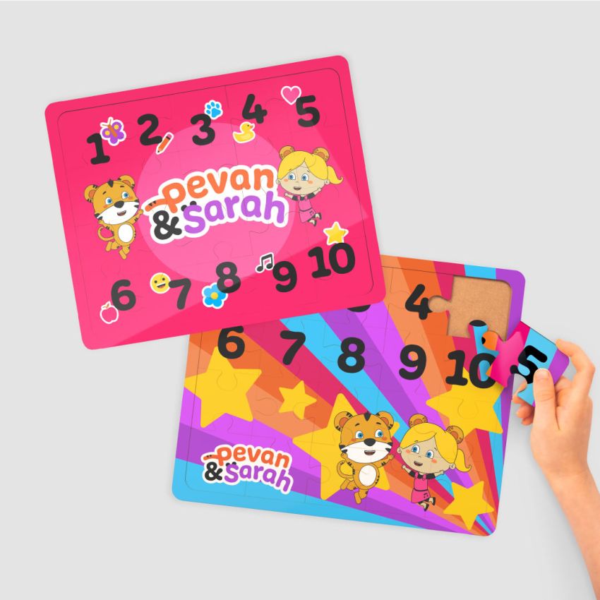 Pevan & Sarah Jigsaw Puzzles product preview image